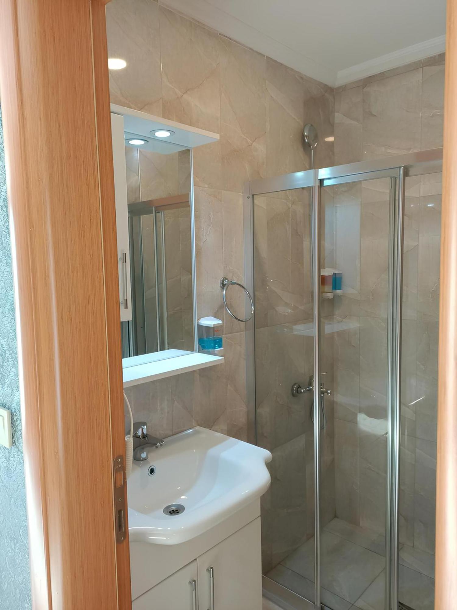 Mini Suite Otel Istanbul Ngoại thất bức ảnh